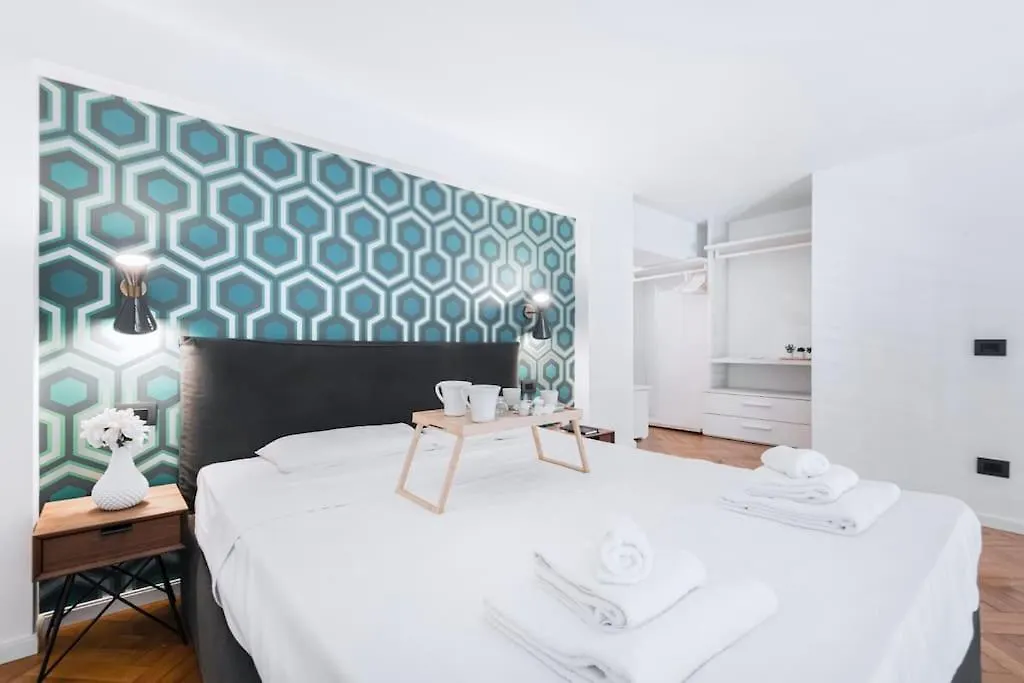Easylife - Studio A Few Steps From Duomo Milano İtalya