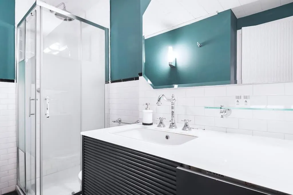Easylife - Studio A Few Steps From Duomo Milano 0*,  İtalya